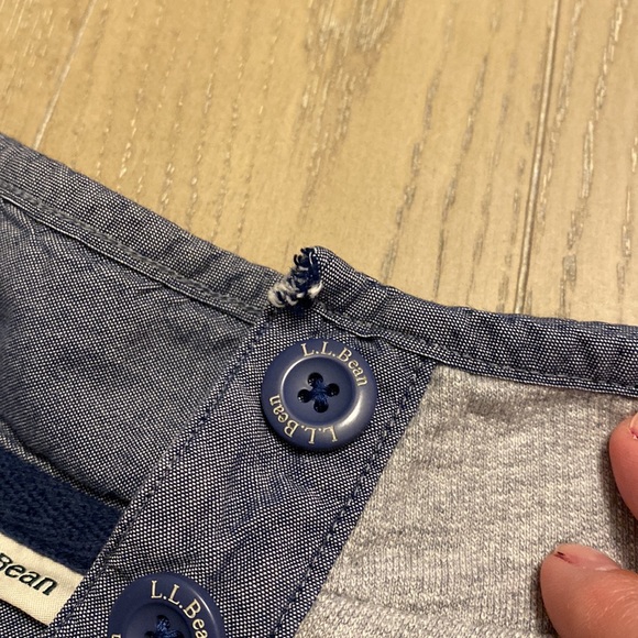 L.L Bean Grey Chambray Pullover - Picture 6 of 6
